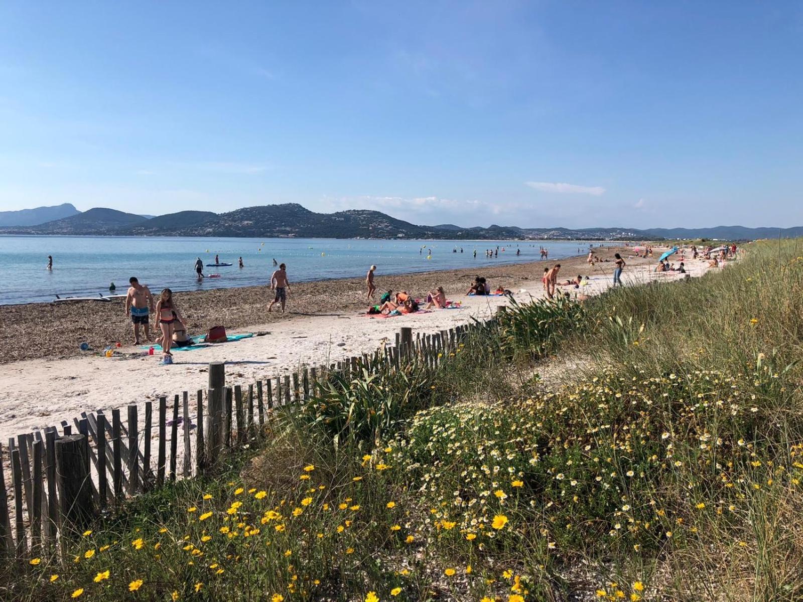Apartmán Le Club Des Cigales Hyères Exteriér fotografie